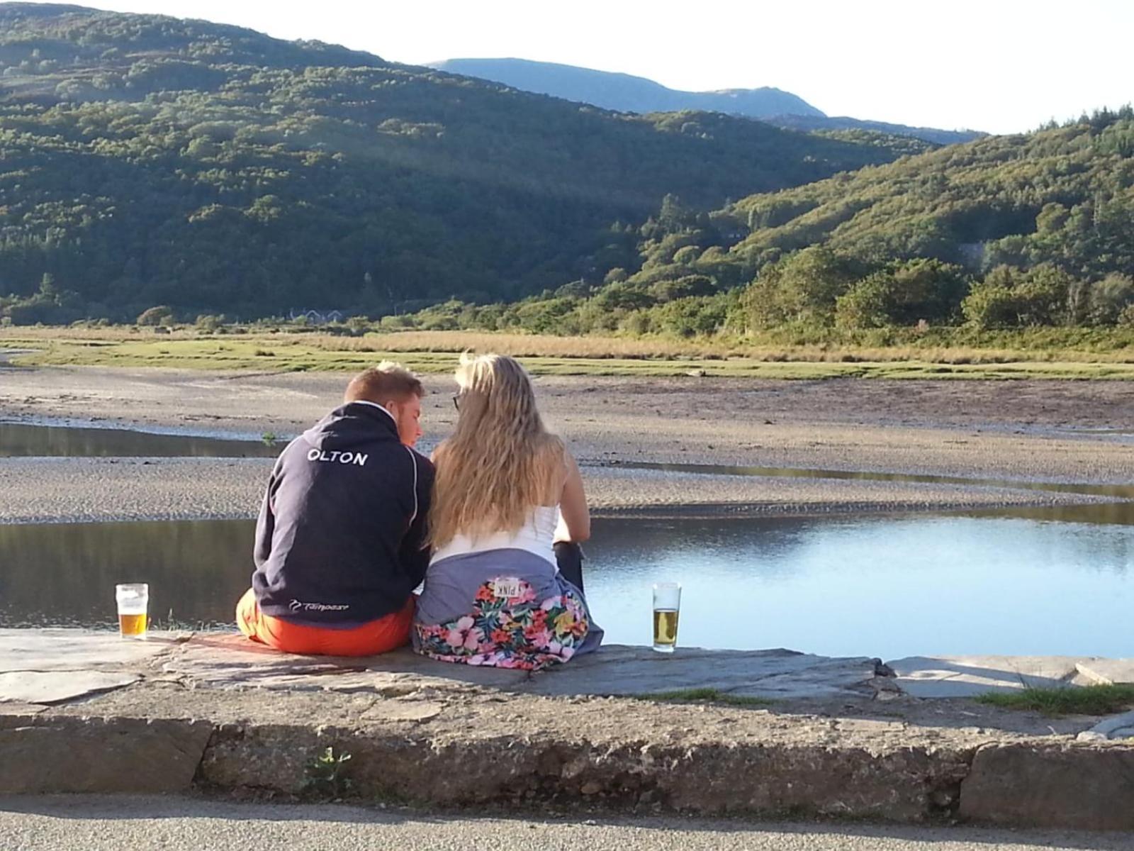 Вілла Snowdonia Mawddach Escape Долгелай Екстер'єр фото