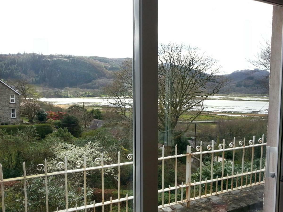 Вілла Snowdonia Mawddach Escape Долгелай Екстер'єр фото